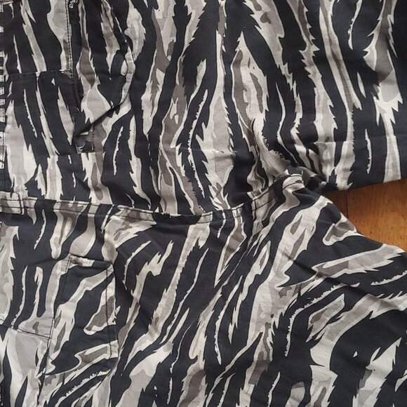 Lrg cargo pants with pattern - Picture 3 of 3